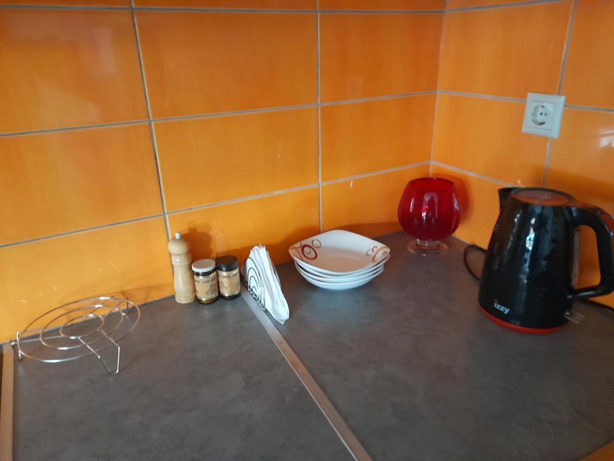 Ιδανικό Διαμέρισμα Δίπλα Στο Μετρό, Ανάμεσα Στο Κέντρο Και Τη Παραλία Athens Ngoại thất bức ảnh