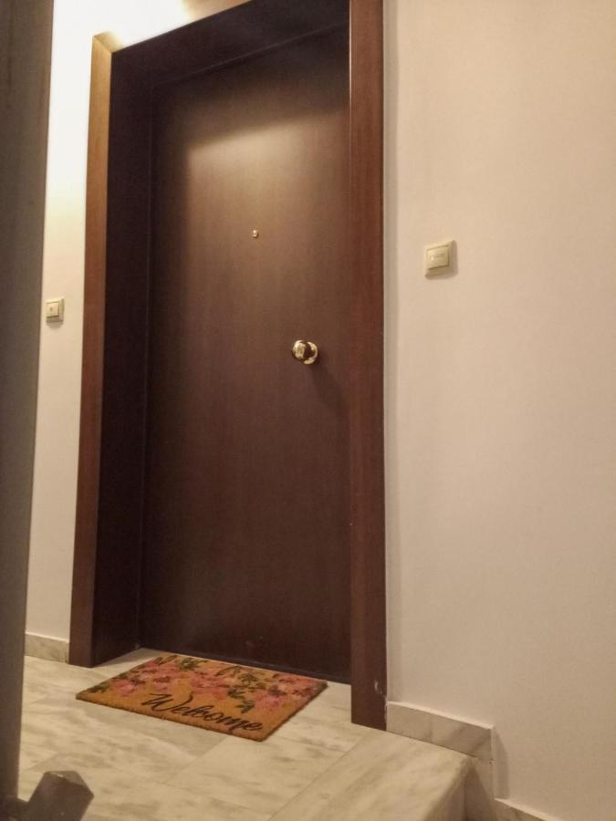 Ιδανικό Διαμέρισμα Δίπλα Στο Μετρό, Ανάμεσα Στο Κέντρο Και Τη Παραλία Athens Ngoại thất bức ảnh